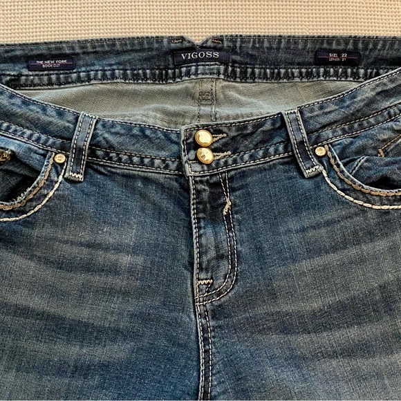 Vigoss Blue The New York Bootcut Jeans with V-Stitch Embellishments - Picture 7 of 8